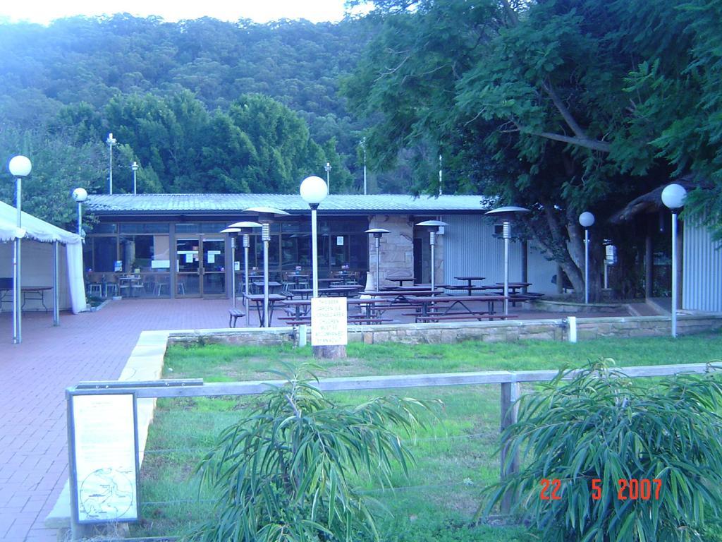 Del Rio Riverside Resort Wisemans Ferry Exterior foto